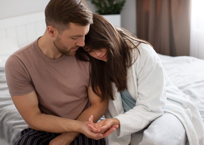 couple-with-person-suffering-from-std